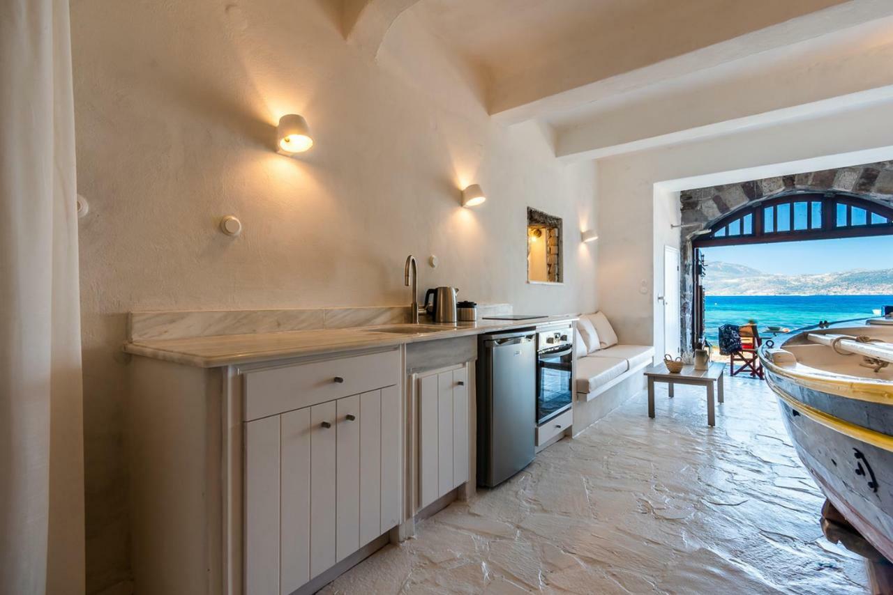 Neosikos Amazing Beach House In Milos Island Villa Klima  Exterior foto